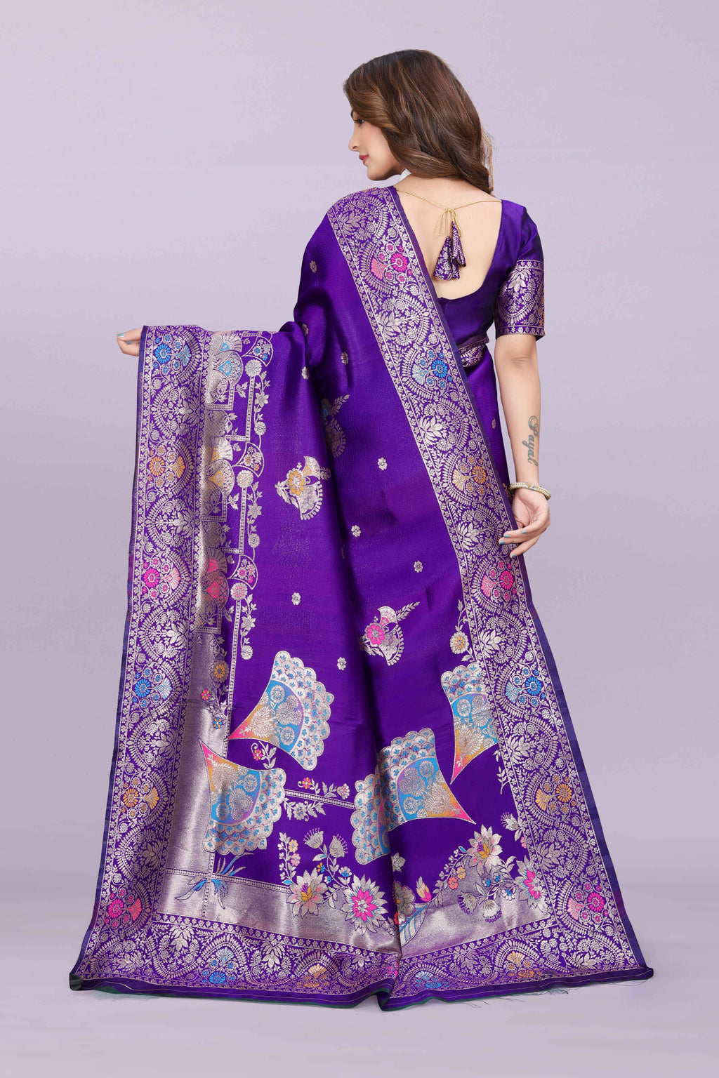 Banarasi Silk Saree with Zari Weaving – Wedding & Festive Wear for Women