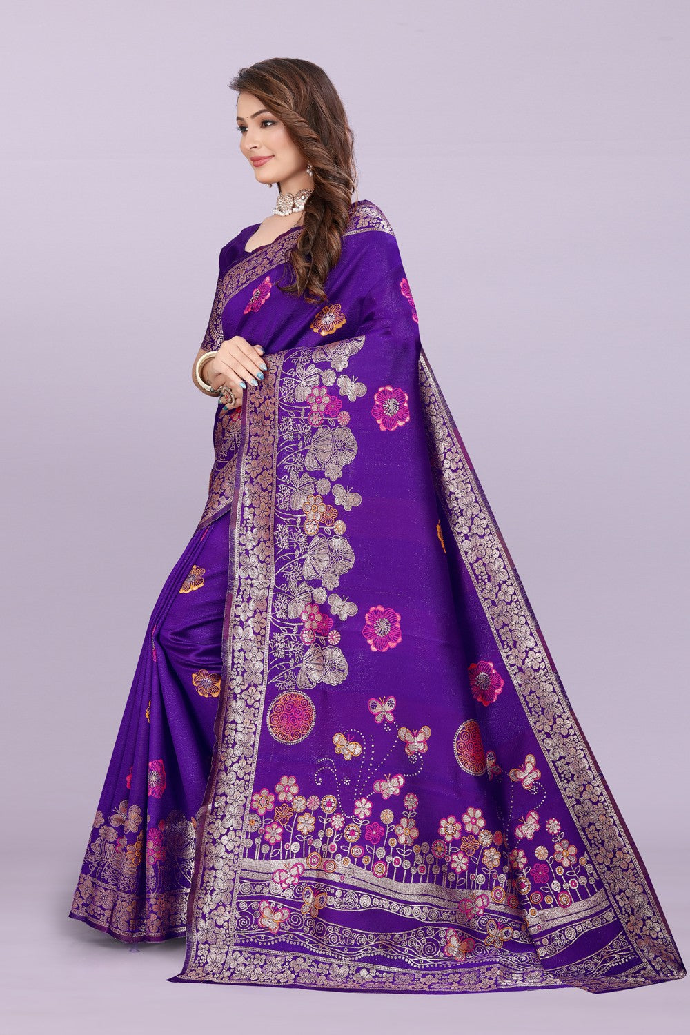 Banarasi Silk Saree with Floral Zari Border – Elegant Wedding & Festive Wear