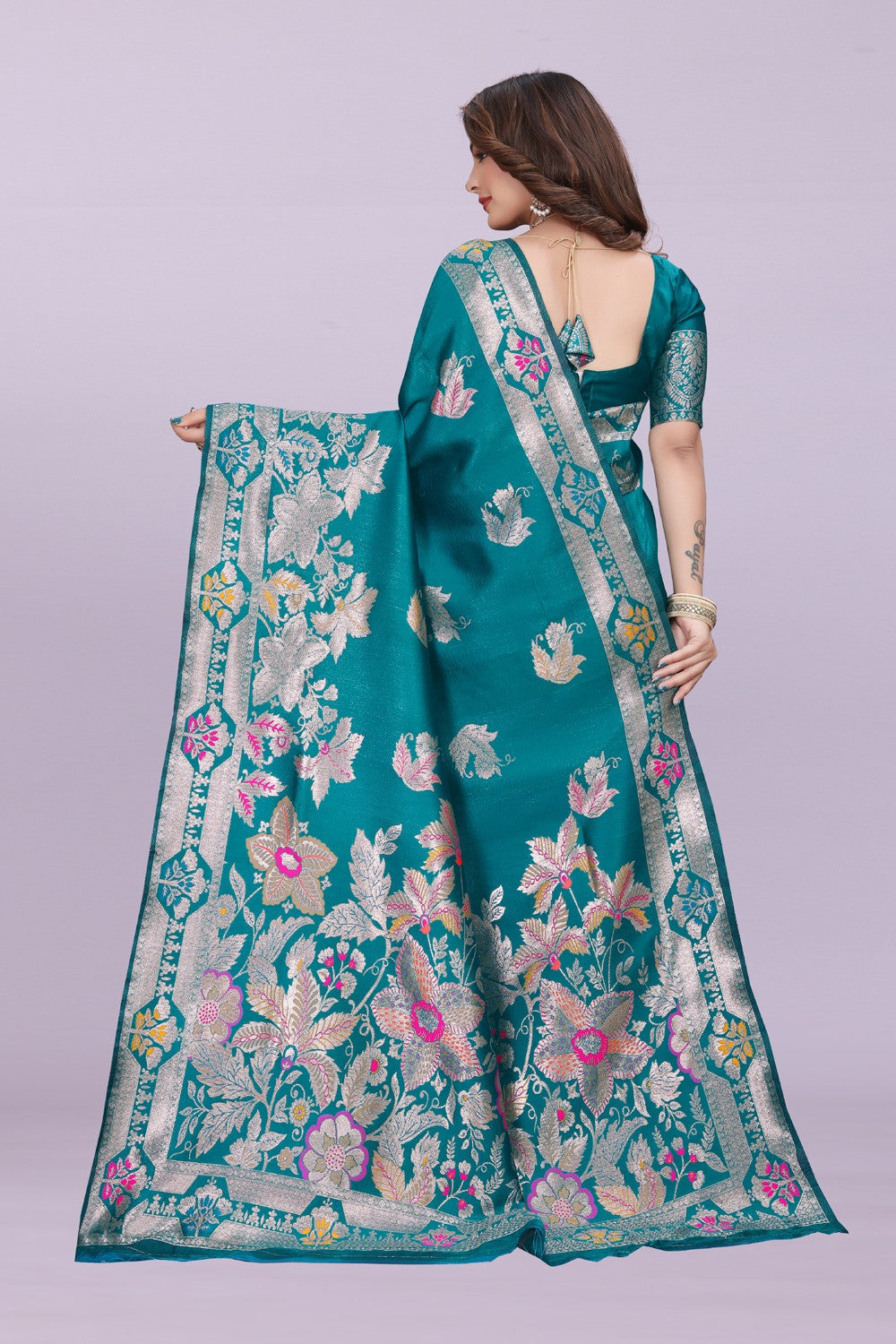 Banarasi Silk Saree with Rich Zari Pallu & Designer Border – Bridal & Wedding Wear