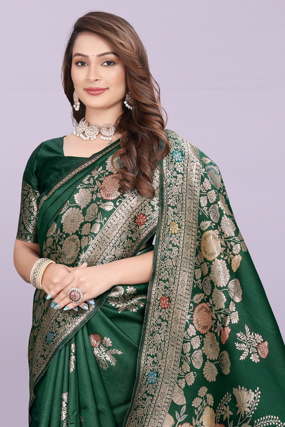 Designer Silk Saree with Floral Motif & Zari Detailing – Party & Festive Wear