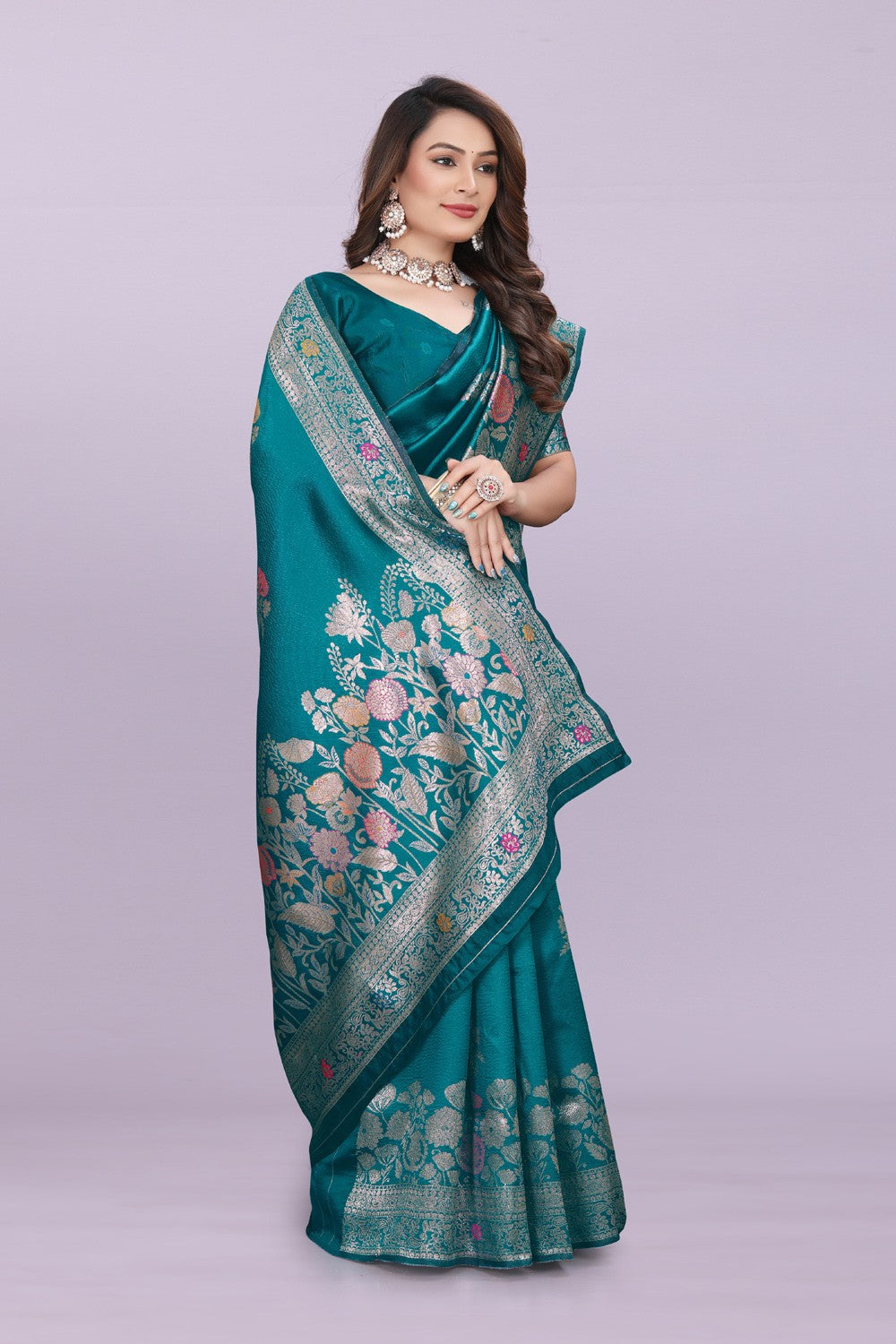 Designer Silk Saree with Floral Motif & Zari Detailing – Party & Festive Wear
