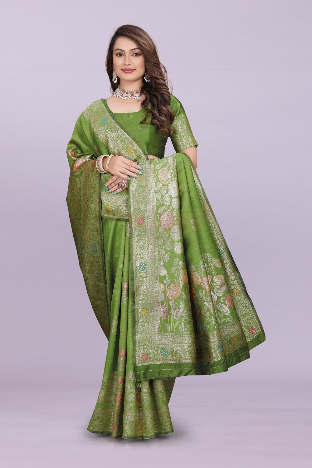 Designer Silk Saree with Floral Motif & Zari Detailing – Party & Festive Wear