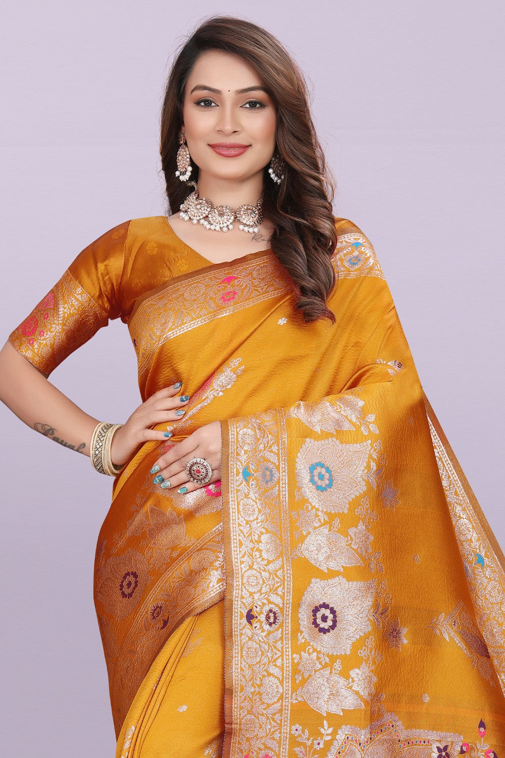 Woven Silk Saree with Floral & Peacock Zari Design – Elegant Festive Wear