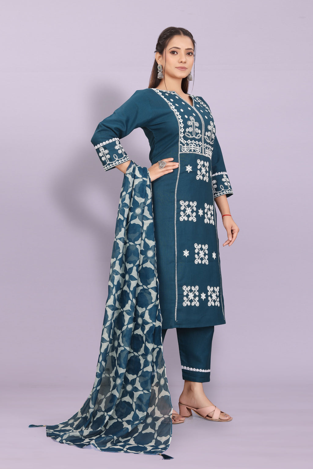 Women's Elegant Kurta Pant Set with Black Dupatta | Ethnic Party Wear Suit Set