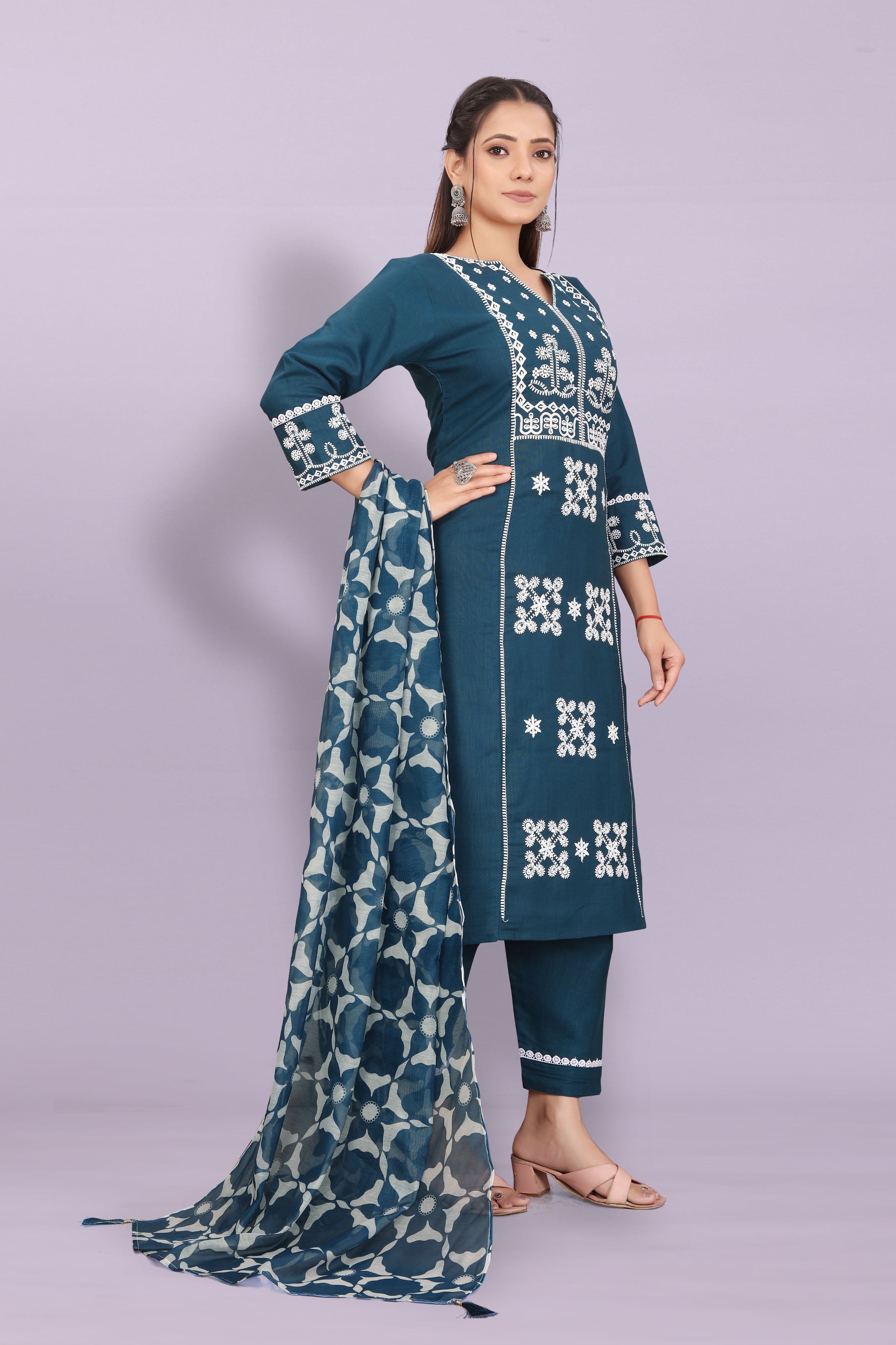 Women's Elegant Kurta Pant Set with Black Dupatta | Ethnic Party Wear Suit Set