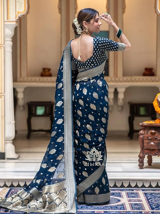 Silk Saree with Traditional Butti Design & Zari Border – Wedding & Festive Wear