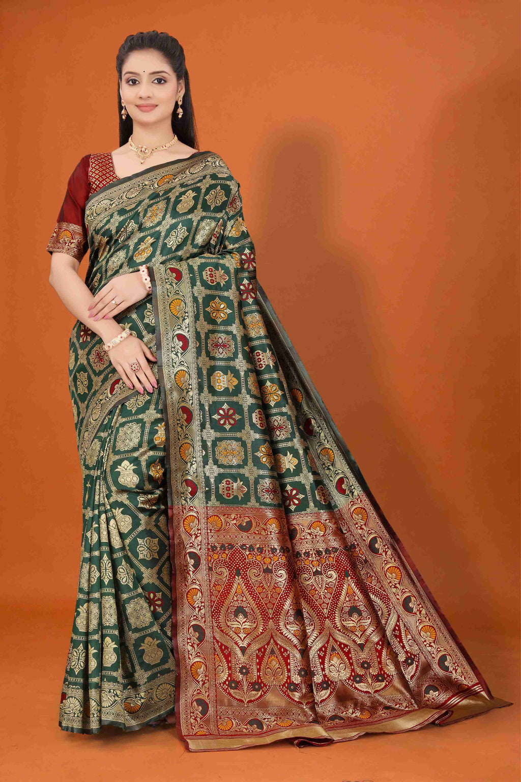 Banarasi Saree for Women Wedding Wear | Silk Designer Saree with Rich Pallu