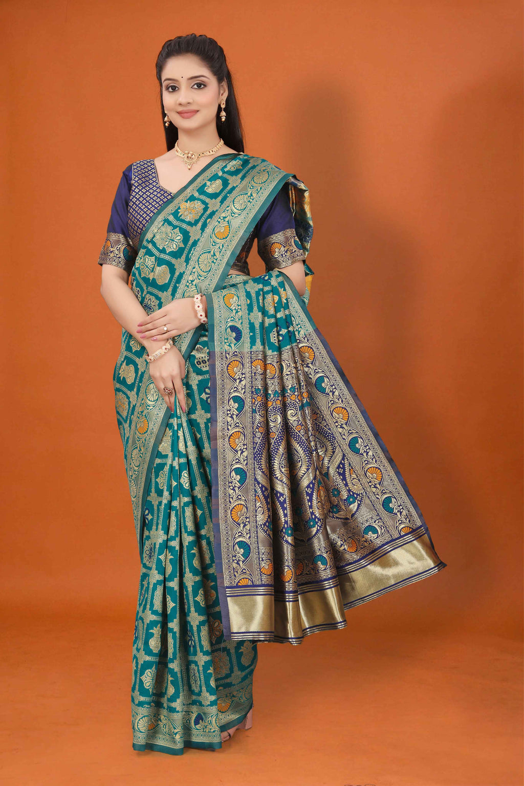 Banarasi Saree for Women Wedding Wear | Silk Designer Saree with Rich Pallu
