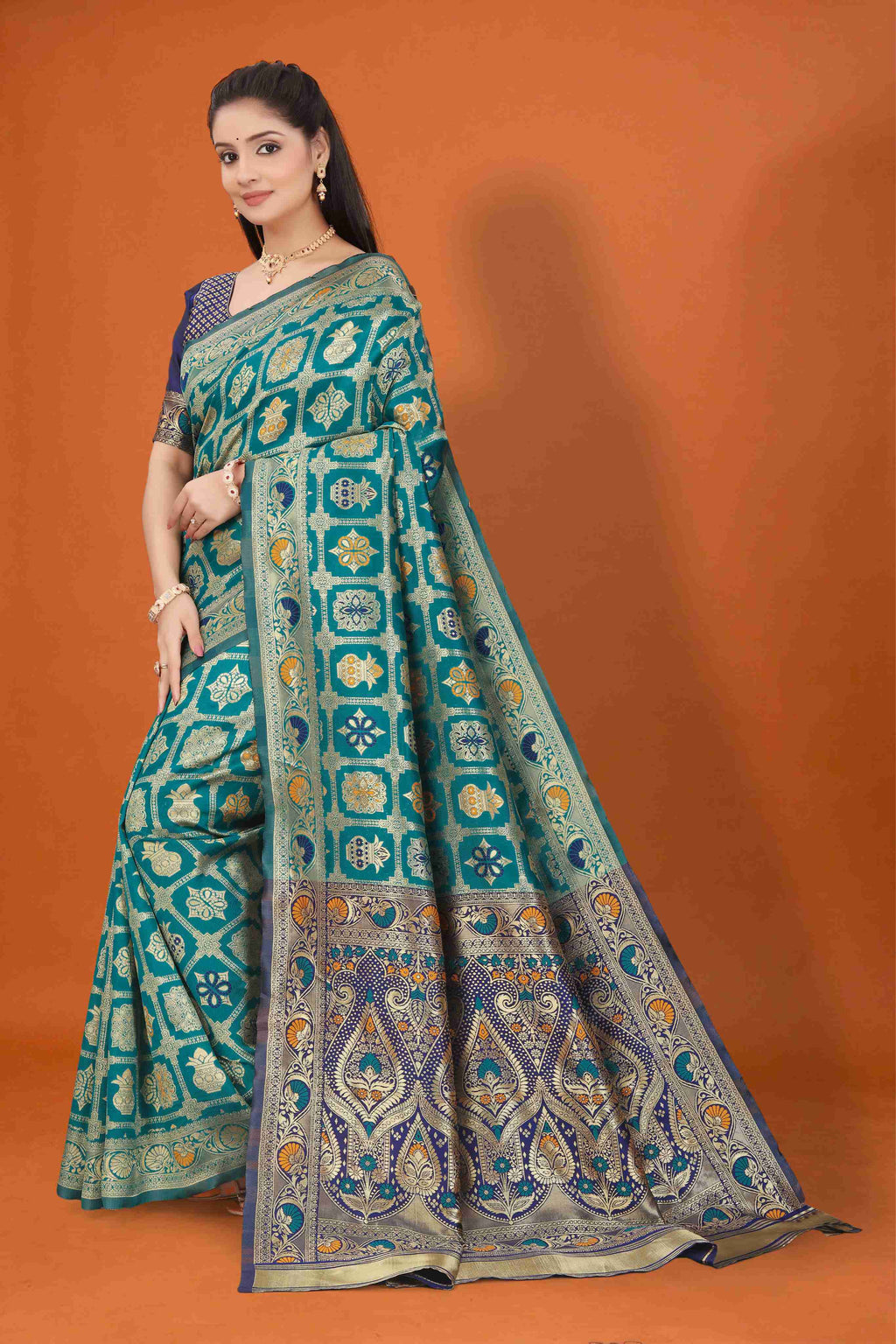 Banarasi Saree for Women Wedding Wear | Silk Designer Saree with Rich Pallu
