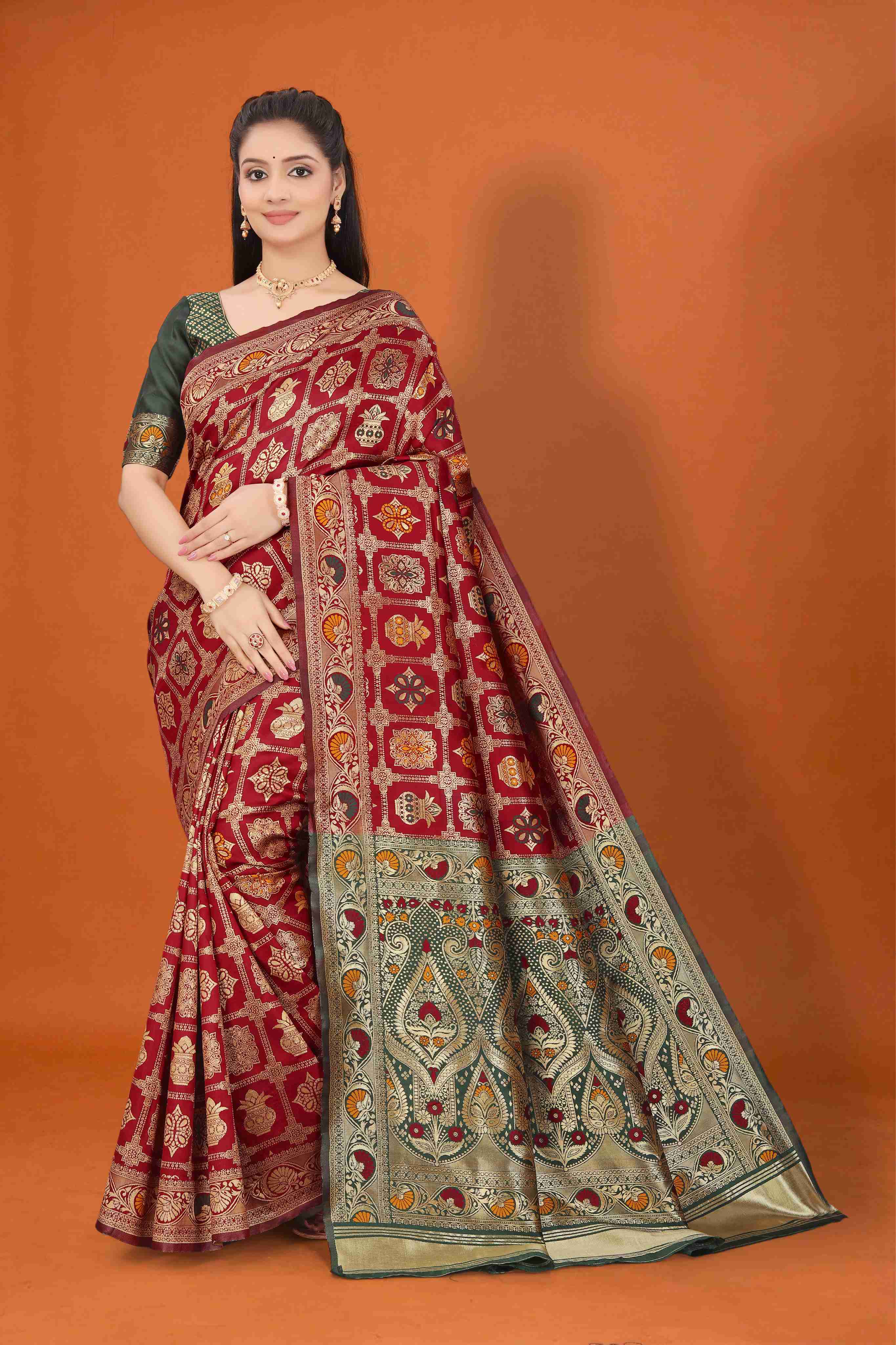 Banarasi Saree for Women Wedding Wear | Silk Designer Saree with Rich Pallu