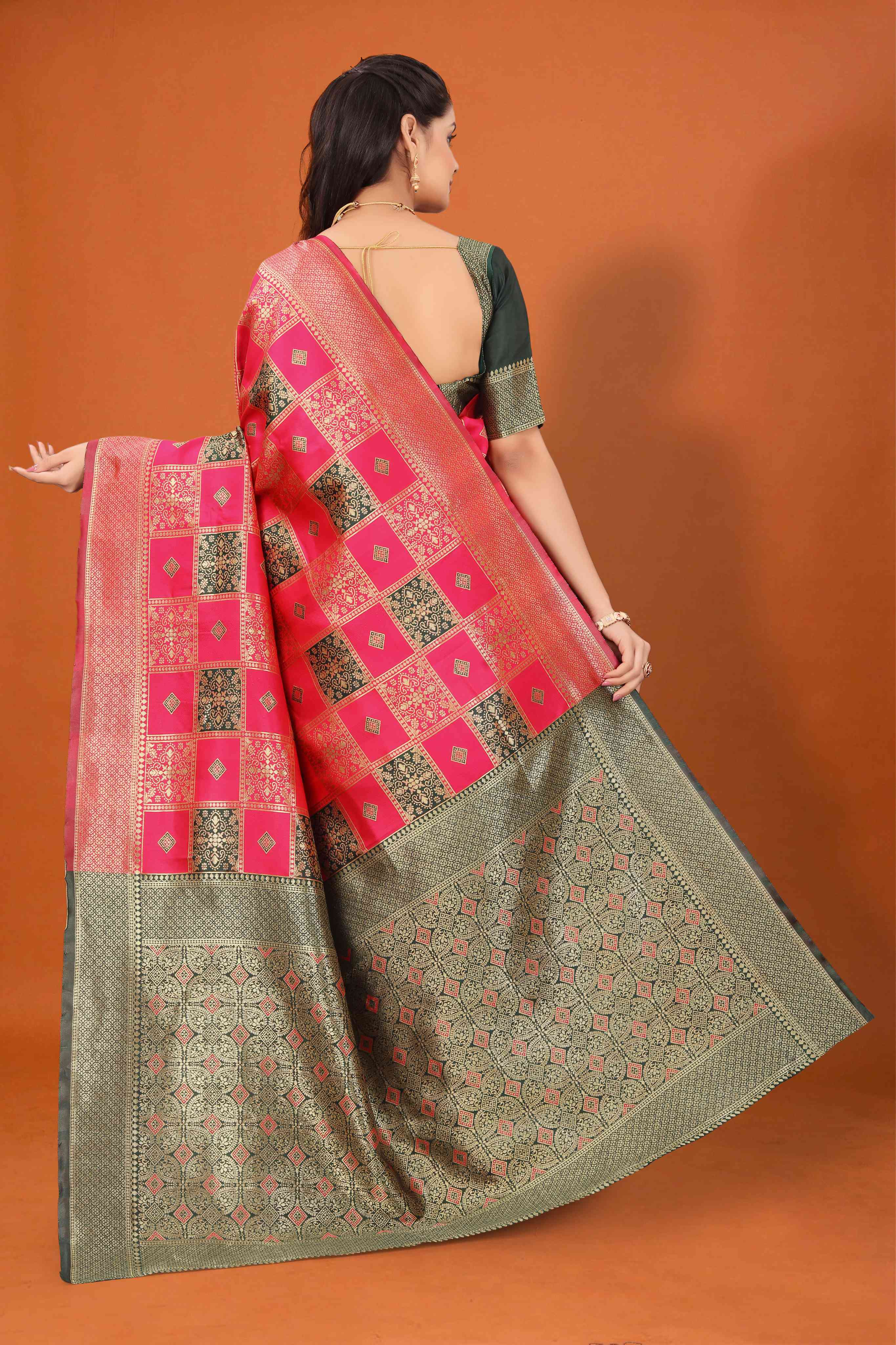 Banarasi Silk Saree for Women | Checkered Zari Design with Rich Pallu & Border