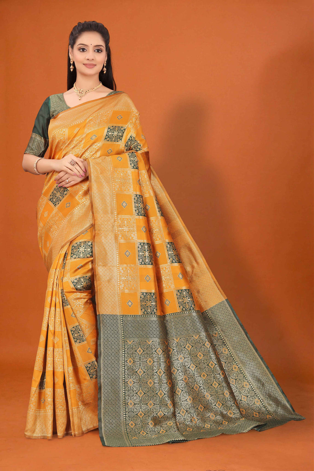 Banarasi Silk Saree for Women | Checkered Zari Design with Rich Pallu & Border