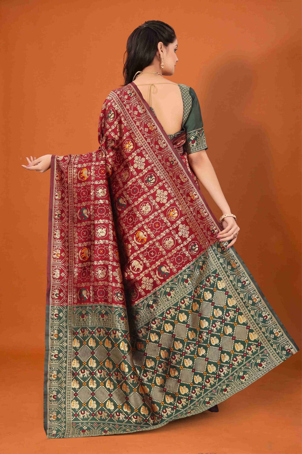 Designer Banarasi Silk Saree for Women | Traditional Motif Saree with Zari Work