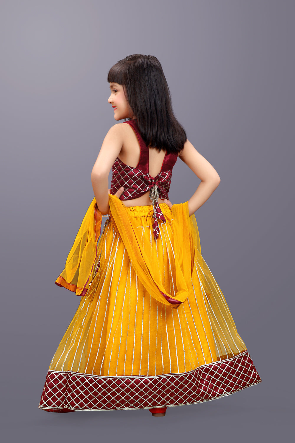 Girls Checkered Lehenga Choli with Dupatta – Festive Ethnic Wear
