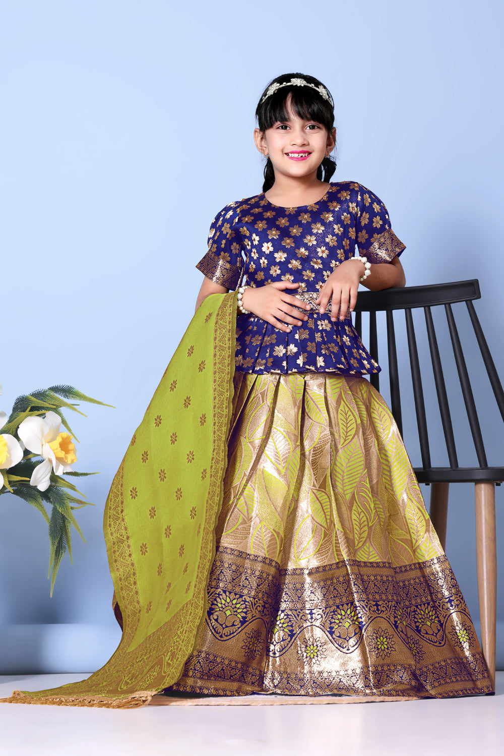 Girls Banarasi Lehenga Choli Set Silk Festive Wedding Ethnic Dress Kids