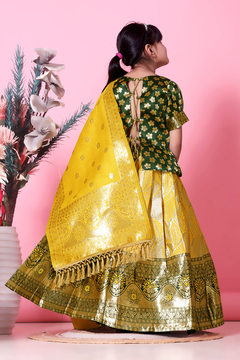 Girls Banarasi Lehenga Choli Set Silk Festive Wedding Ethnic Dress Kids