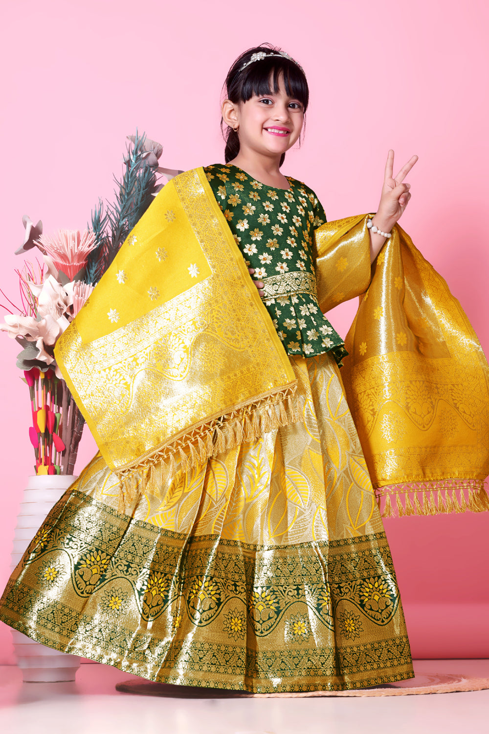 Girls Banarasi Lehenga Choli Set Silk Festive Wedding Ethnic Dress Kids