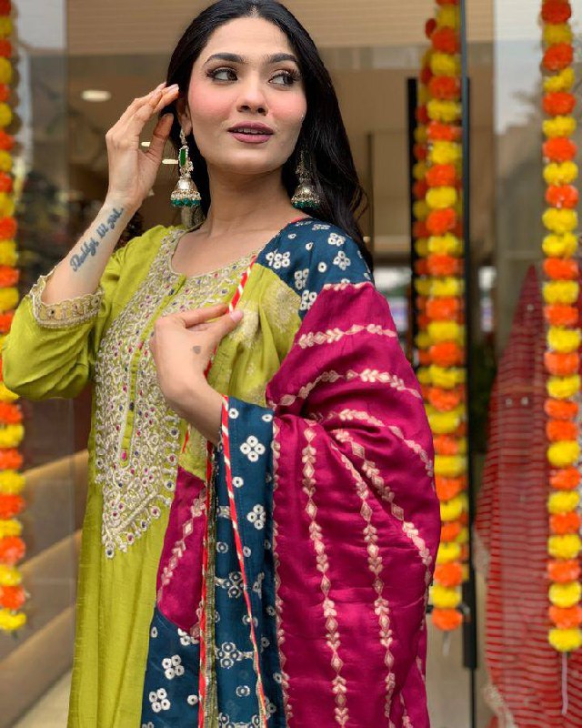 Lime Green Kurta Set with Contrast Dupatta – Festive & Party Wear