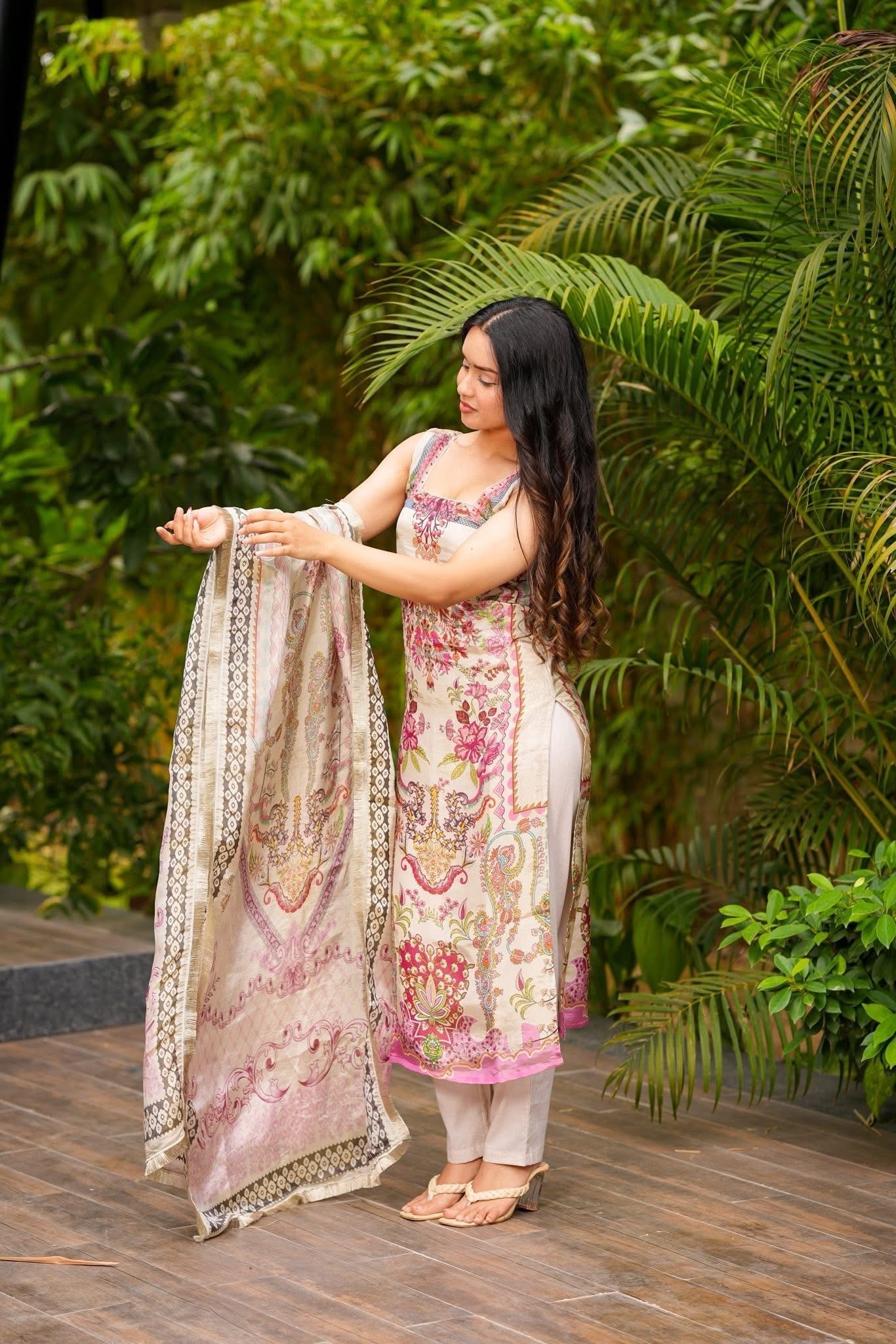 Ivory Kurta Set with Floral Dupatta – Elegant Festive Wear for Women