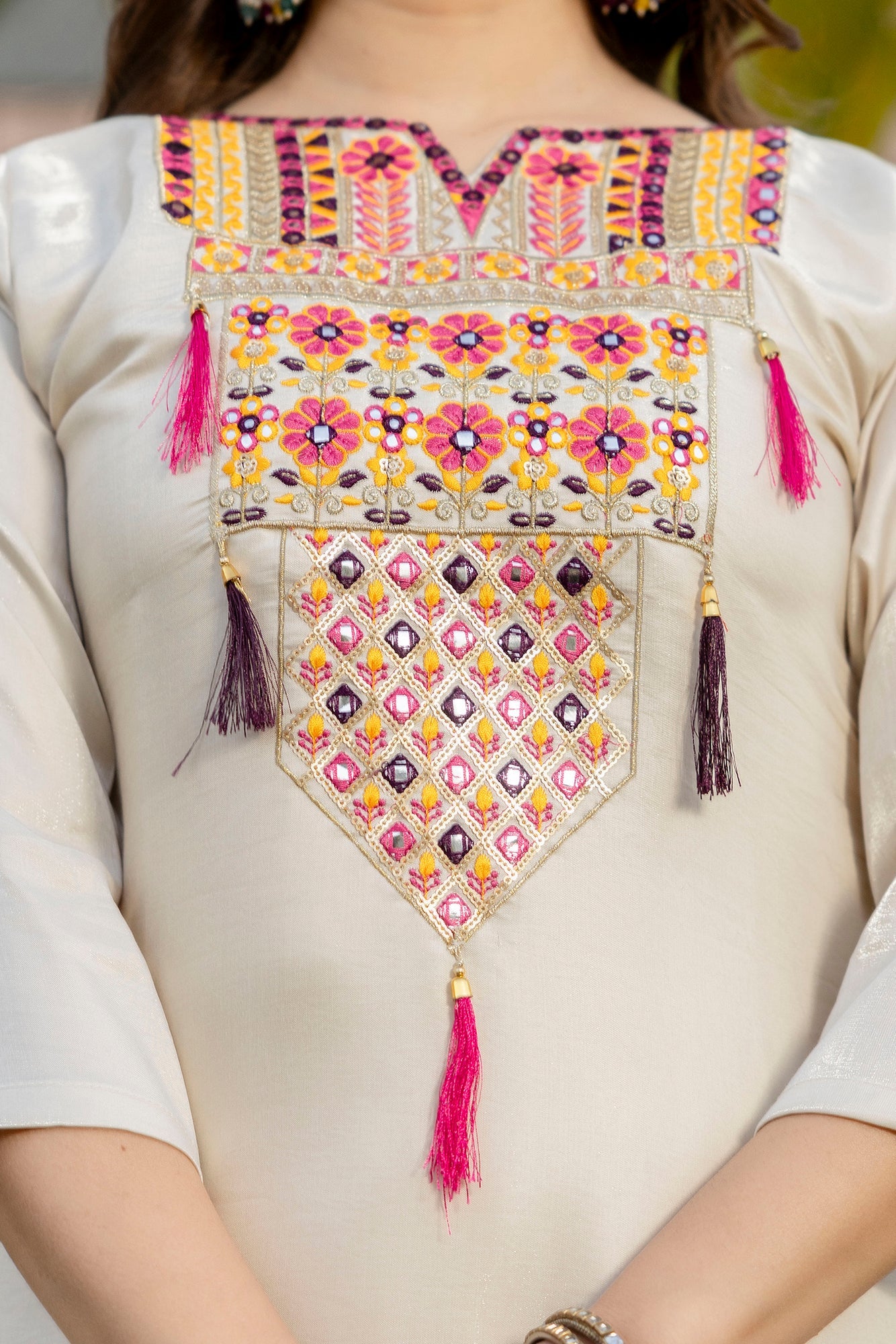 Cream Embroidered Viscose Kurta Set with Printed Dupatta – Elegant Ethnic Wear