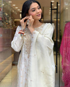 Off White Embroidered Kurta Set – Punjabi Style Wedding Guest Outfit